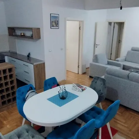 Apartamento Dual Apartman 2 *